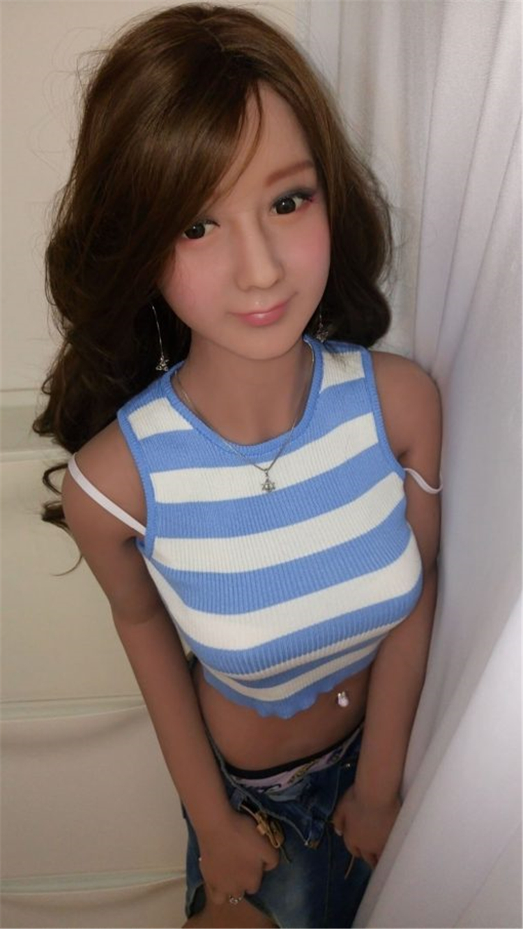 Free ship 165cm 2016 new product lifelike silicone female sex doll
